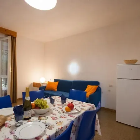 Daire Golfo Della Lacona