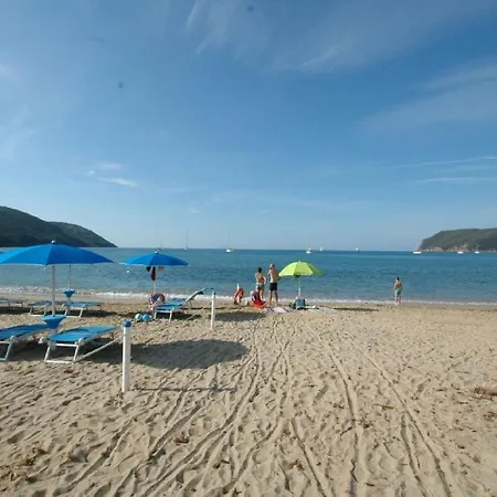 Golfo Della Apartment Lacona